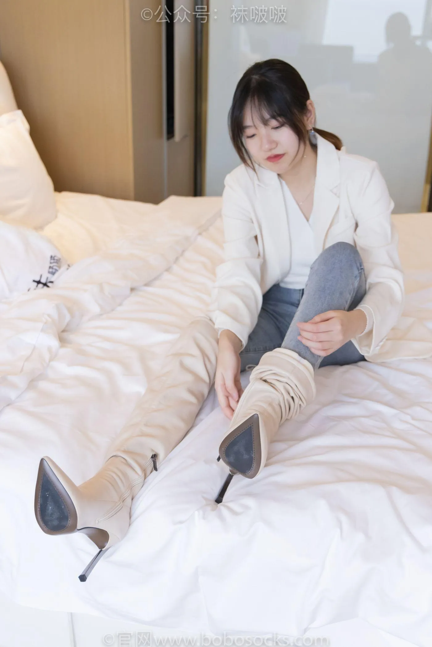 [BoBoSocks袜啵啵]NO.050 小甜豆-高跟长靴、白棉袜 [175P]插图2